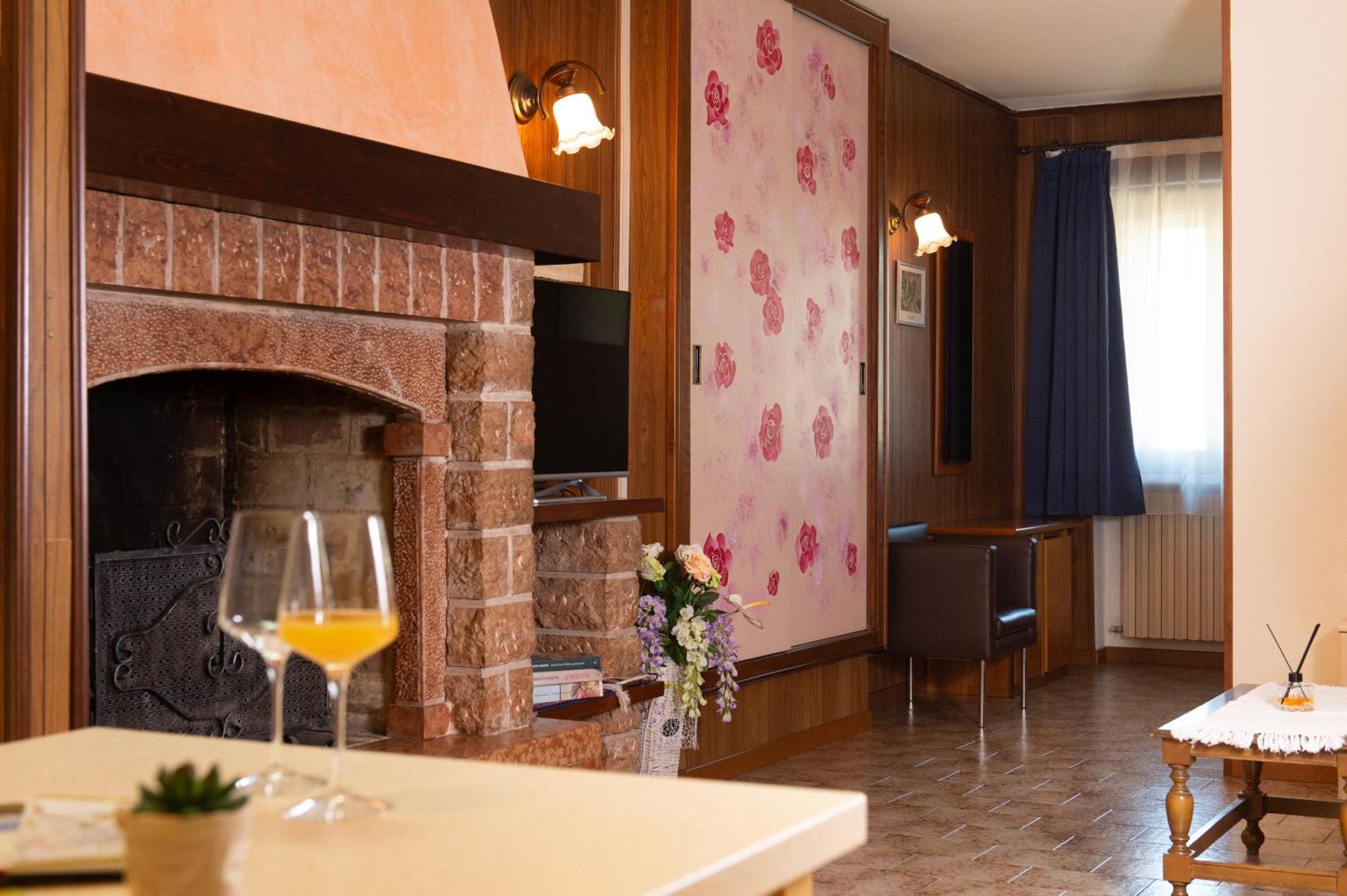 B&B La Casa Di Rosa Vago 외부 사진