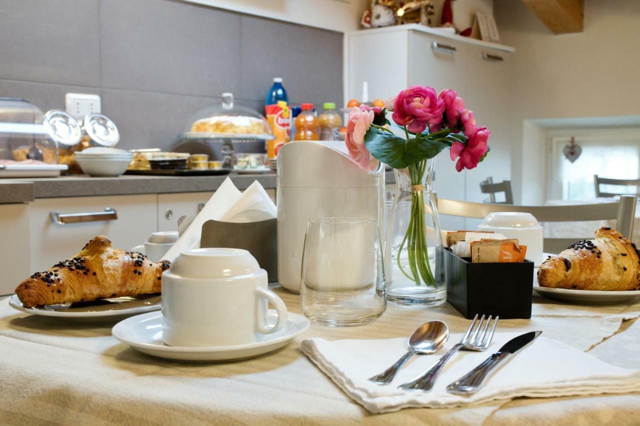 B&B La Casa Di Rosa Vago 외부 사진