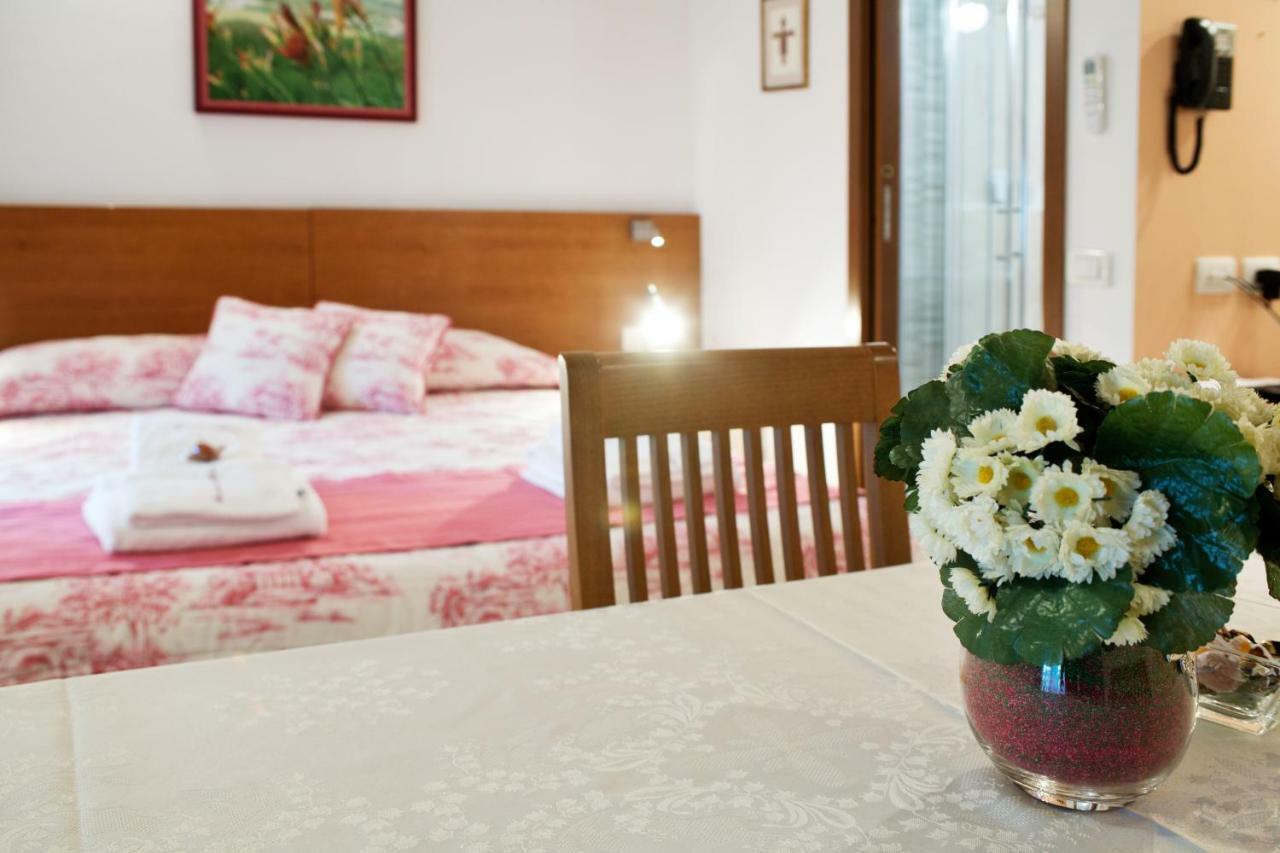 B&B La Casa Di Rosa Vago 외부 사진